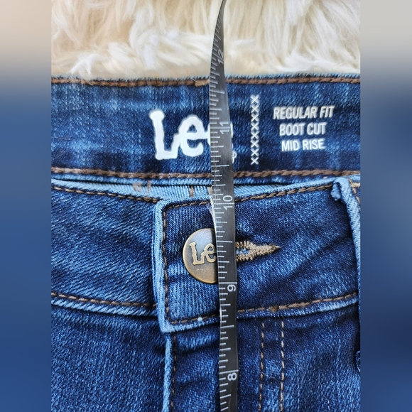 Lee Women's Midrise Regular Fit Bootcut Jeans Size 10 - Picture 6 of 10